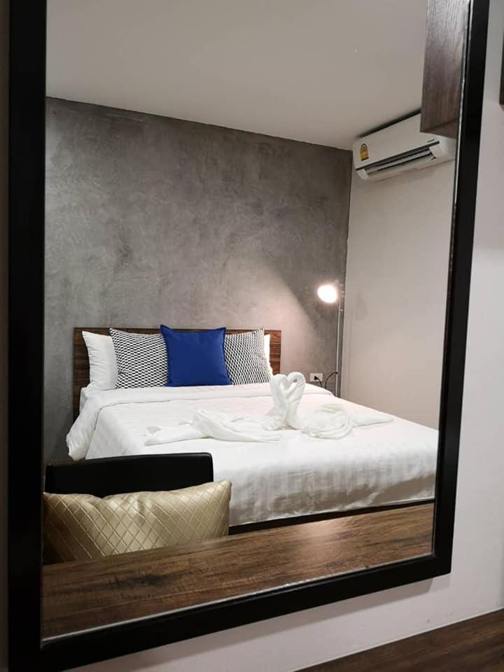 Tata House Aparthotel Bangkok Luaran gambar